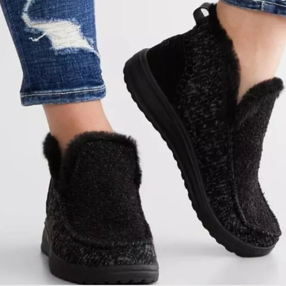 Hey Dude Denny Sparkling Faux Shearling Black Comfort Booties Women US 8 - Picture 1 of 14
